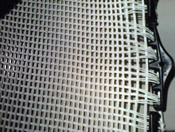 Ross String Bed
